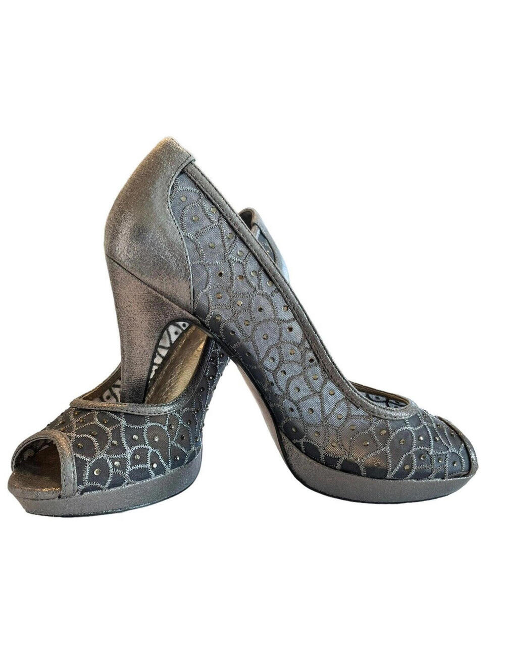 Adrianna Papell Women's High Heel Shoes Pump Peep Toe Gray Lace Jeweled size 6M